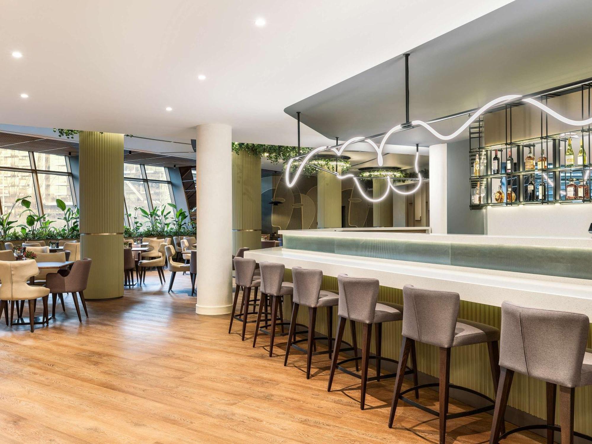 Mercure Sofia City Ngoại thất bức ảnh