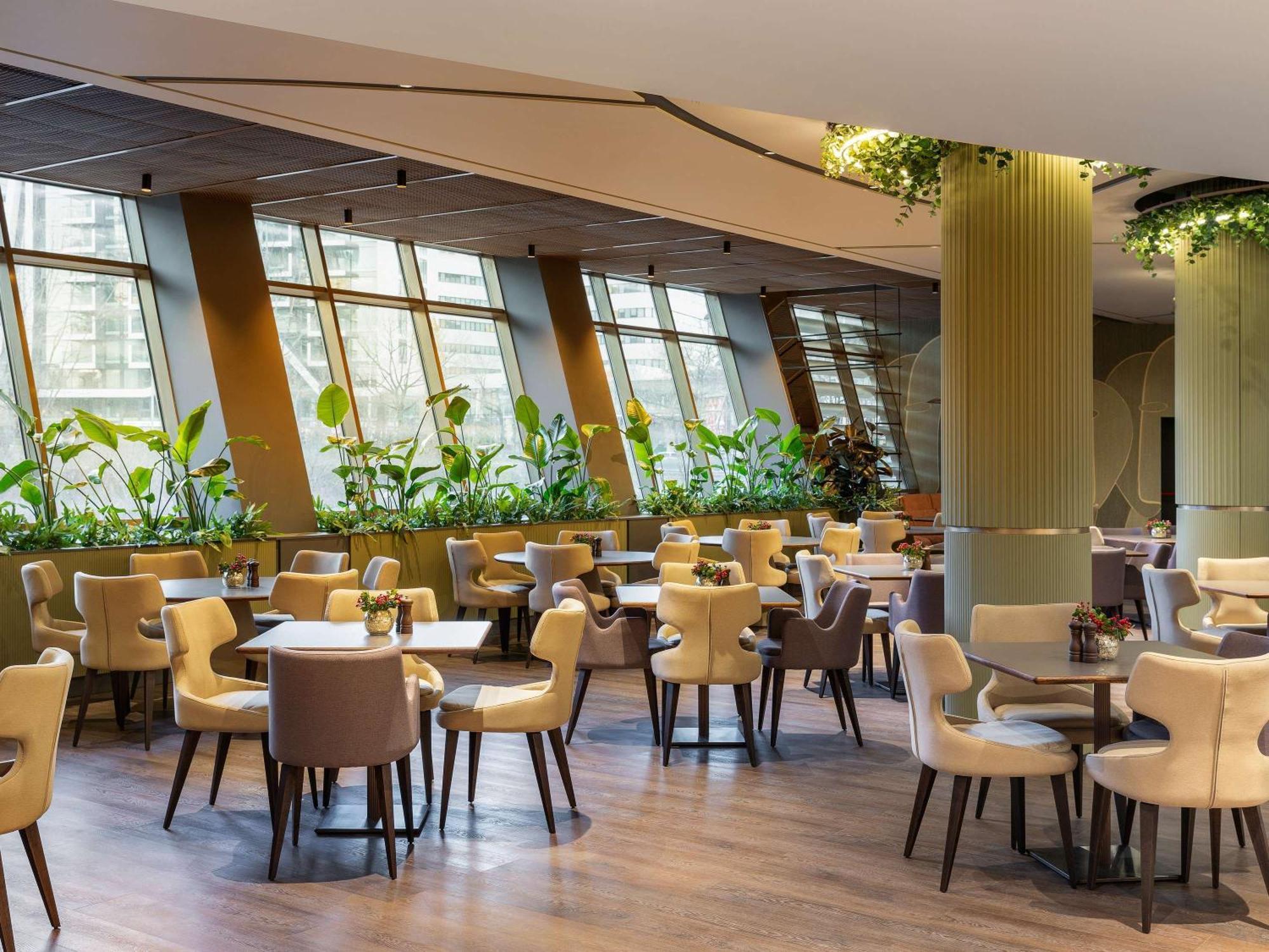 Mercure Sofia City Ngoại thất bức ảnh