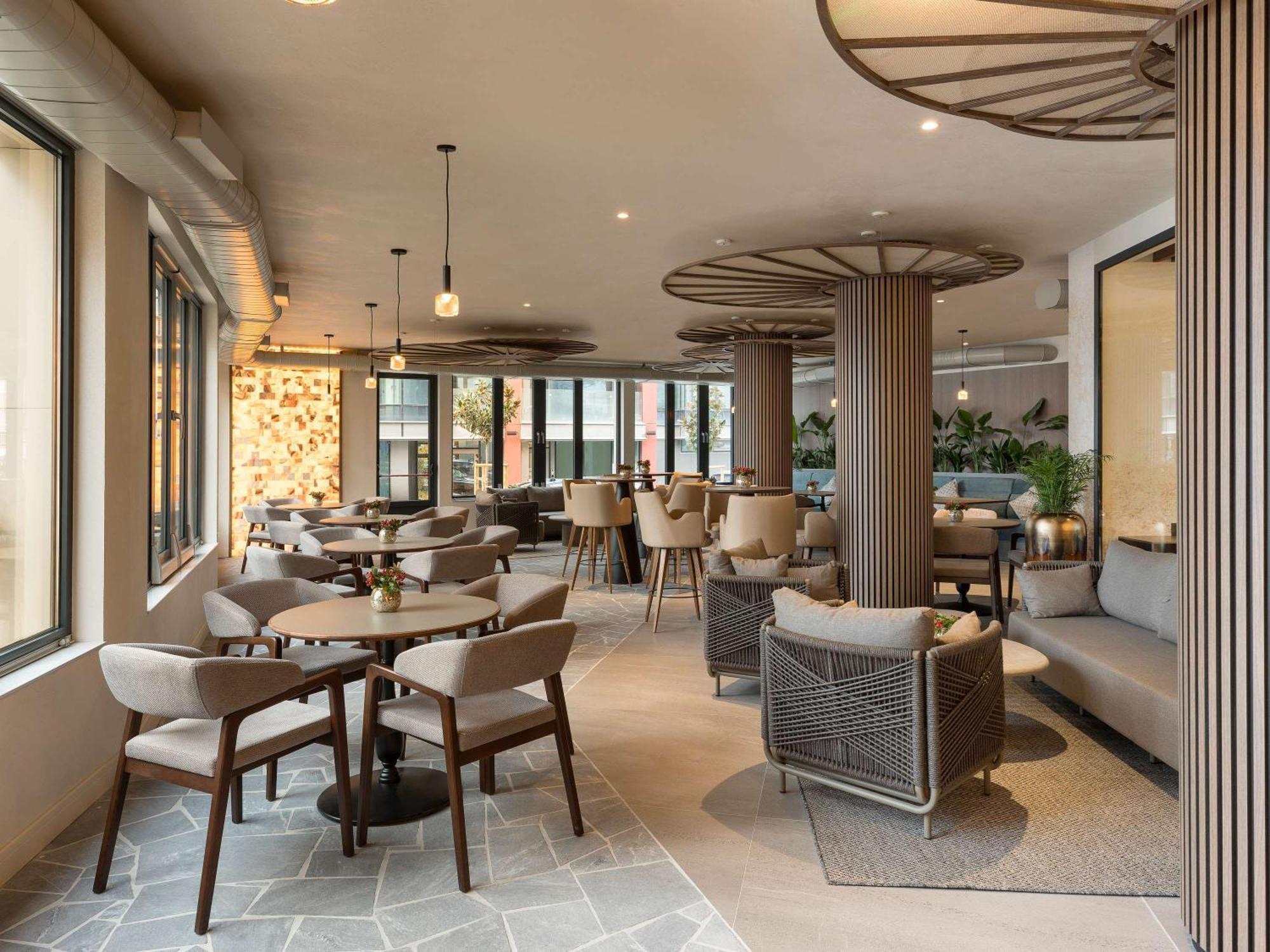 Mercure Sofia City Ngoại thất bức ảnh